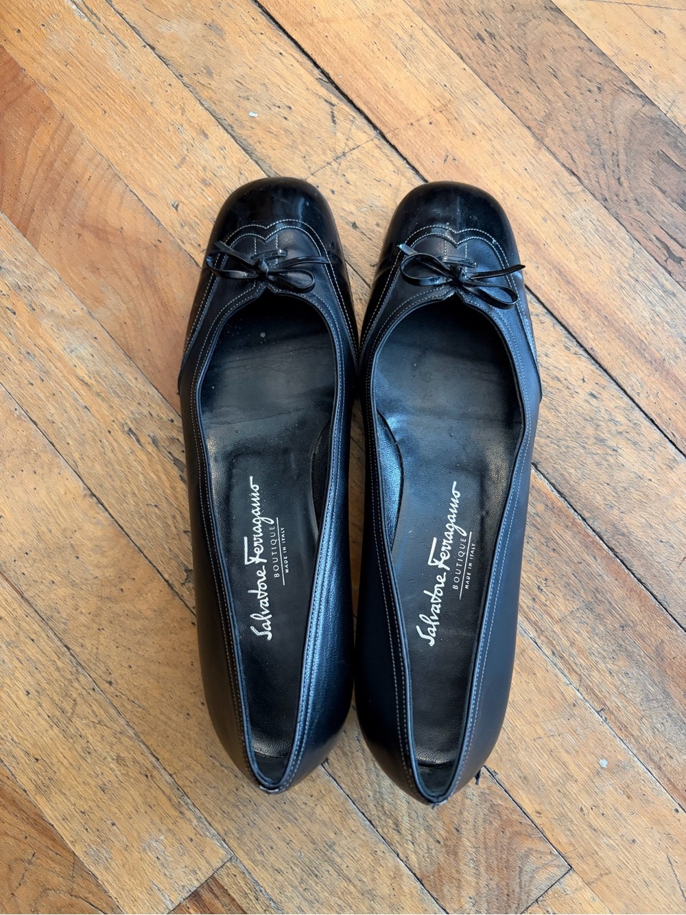 Classic Black Leather Low Heel Ballet Pump - Women
